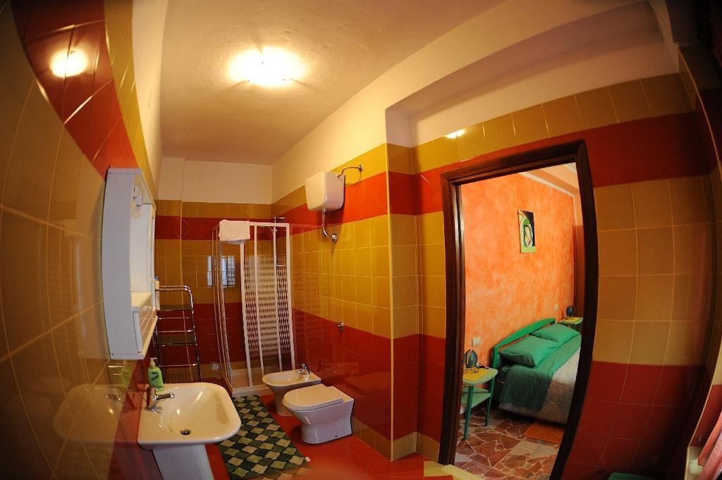 B&B Antoclo Di Concas Angela Margherita Villacidro Exterior foto