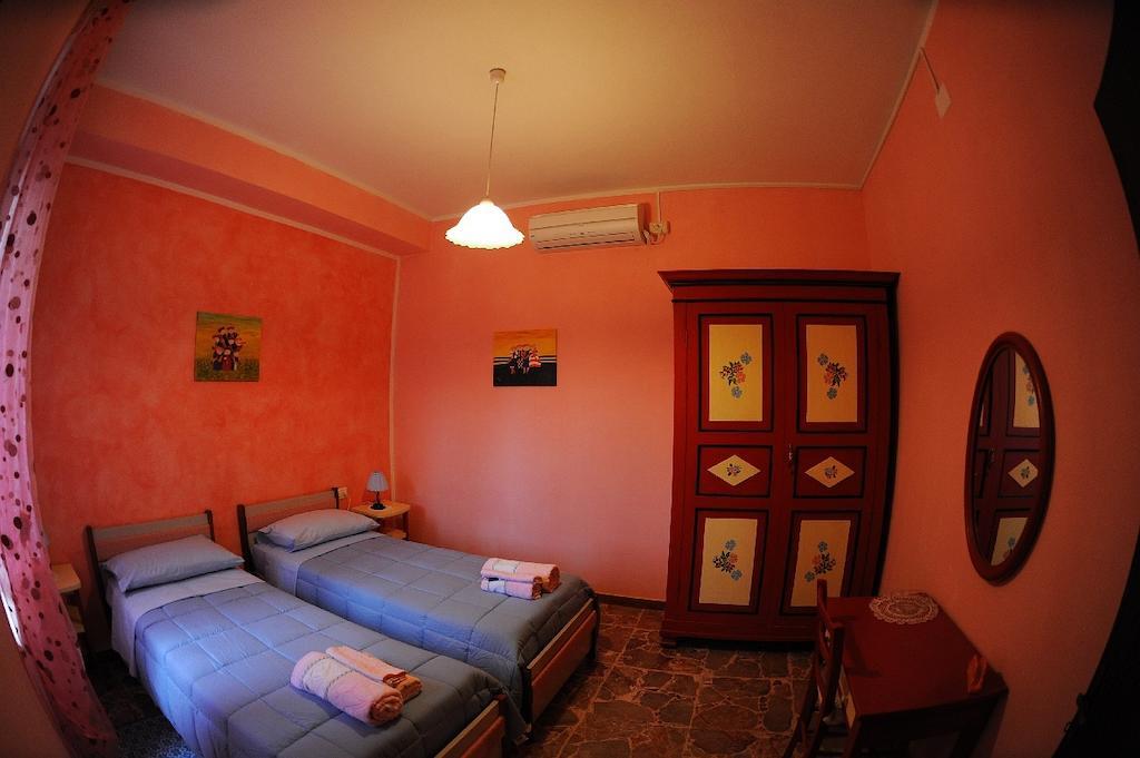 B&B Antoclo Di Concas Angela Margherita Villacidro Zimmer foto